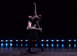 Ludmila Pagliero and Takeru Coste of 3e Étage in 'Processes of Intricacy' (photo Cherylynn Tsushima)