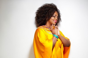 Dianne Reeves (photo Jerris Madison)