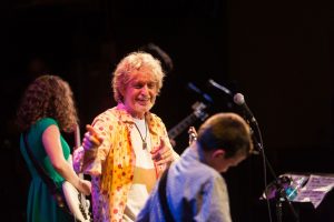 Jon Anderson of Yes working with PGRA students